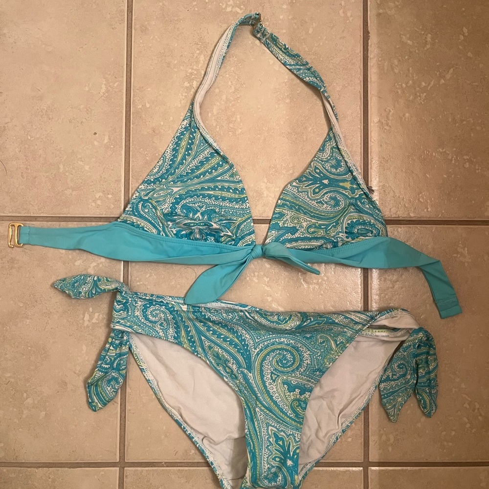paisley print halter bikini set💗